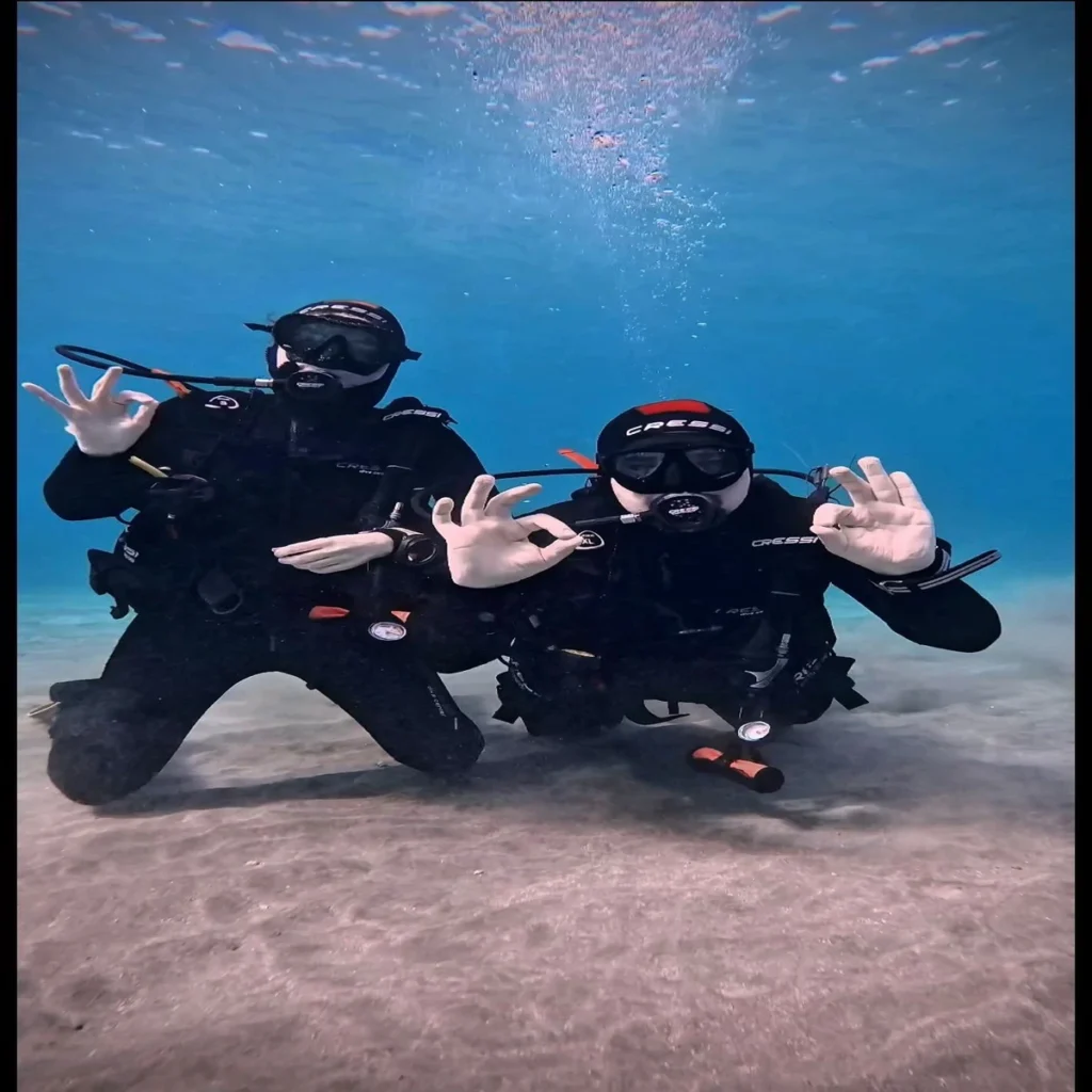 Is scuba diving safe for beginners in Tenerife? 1 scuba diving los cristianos beginners. 1